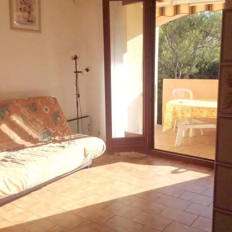 Appartement de 2 chambres a Cavalaire sur Mer a 400 m de la plage avec vue sur la ville et balcon - Photo 1