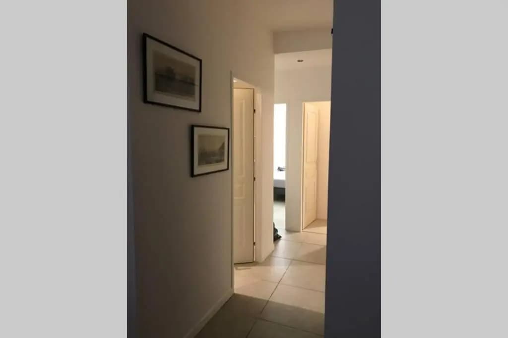 Appartement typique dans le centre historique 47m2 - Miniature 8