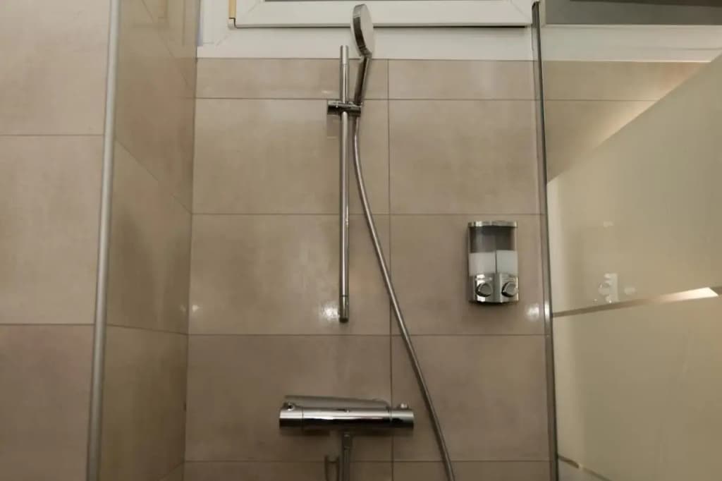 Le Smile - 3 Bedrooms - 8pers - Parking - Centre Gare - Miniature 7