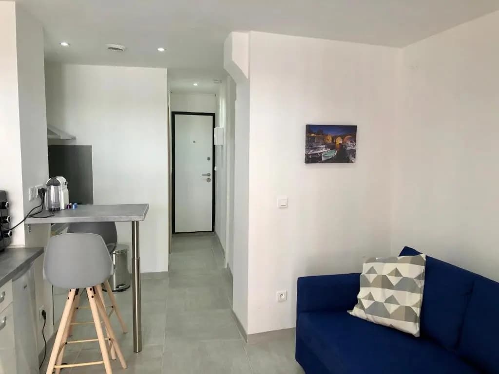 Provençal Studio Netflix Appart-hotel-Provence - Photo 3