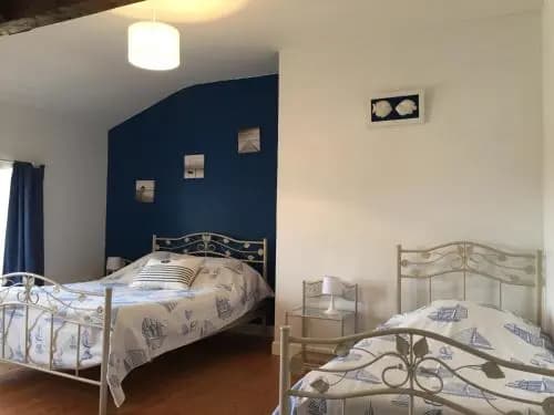 La Bertonnière - Photo 2