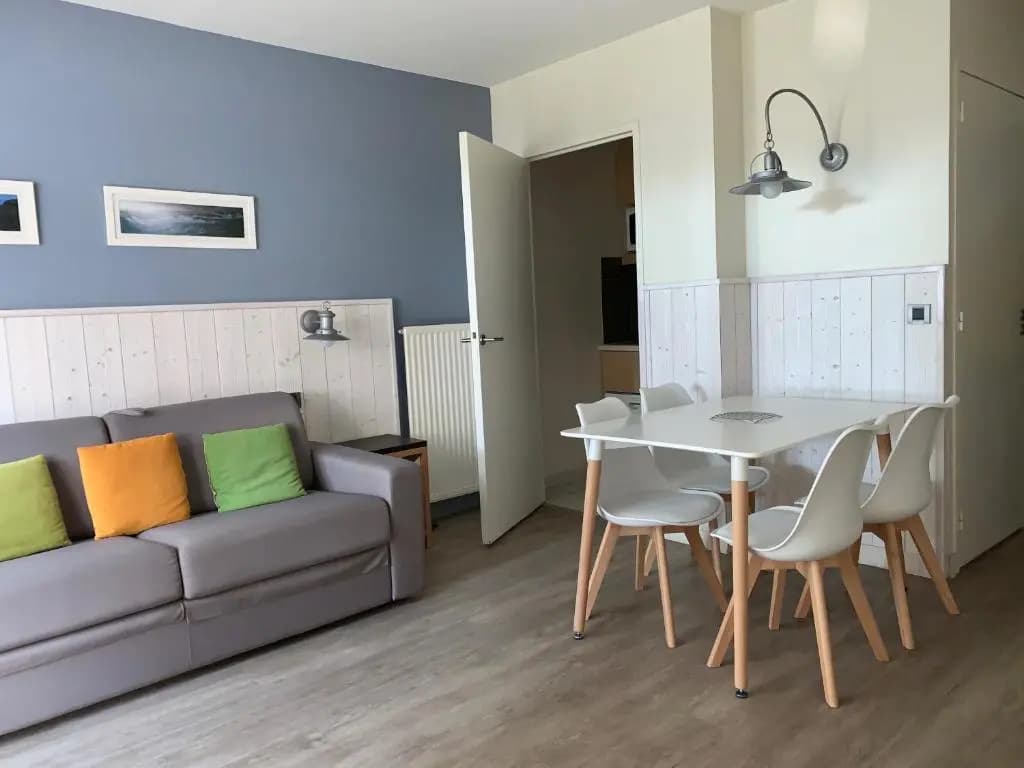Appartement dans résidence de standing avec terrasse et vue mer - Photo 3
