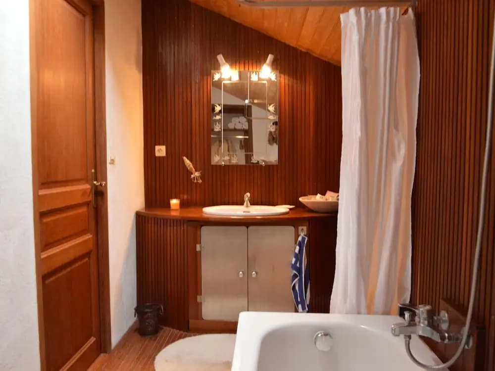 Countryside Family Haven for 8 With Pool - Miniature 7