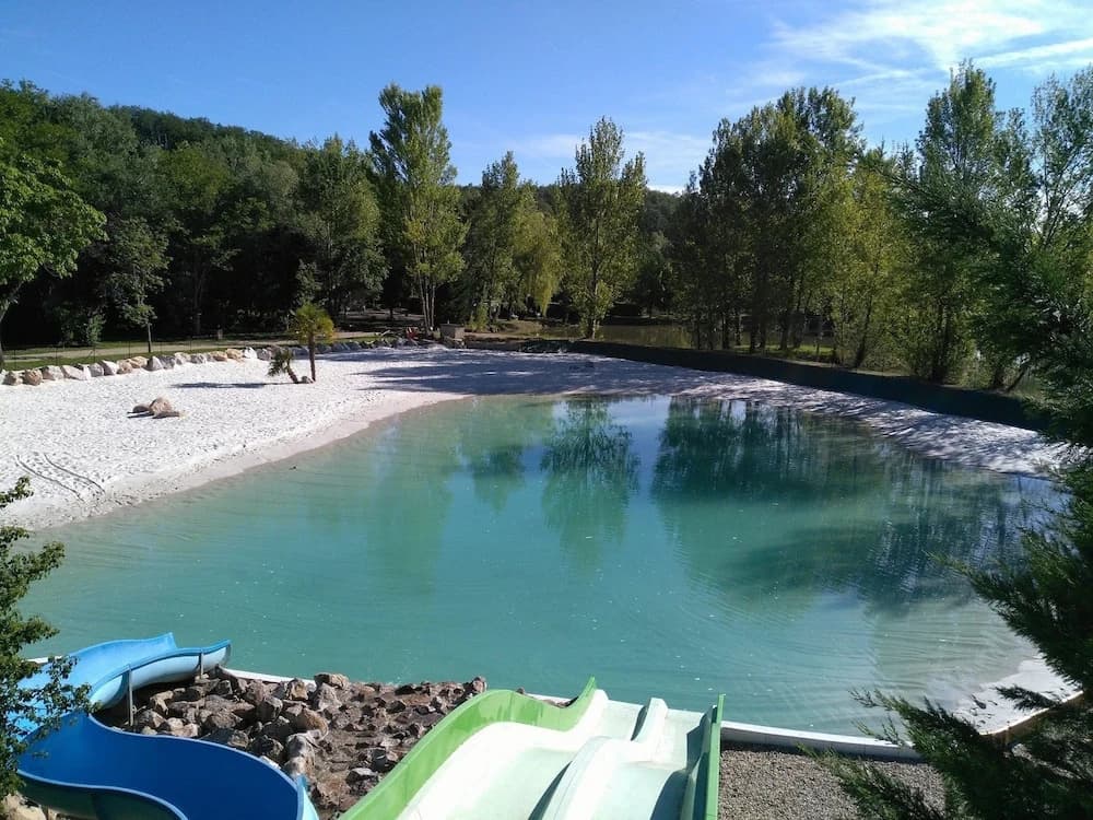 Camping Le Plan d'Eau Saint Charles - Miniature 6