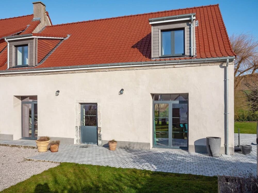Vintage Holiday Home in Escalles with Garden - Photo 1