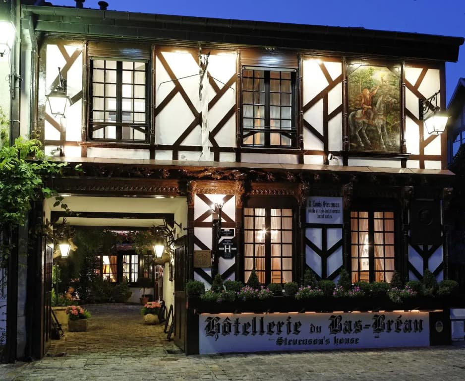 Hôtellerie du Bas-Bréau - Photo 1