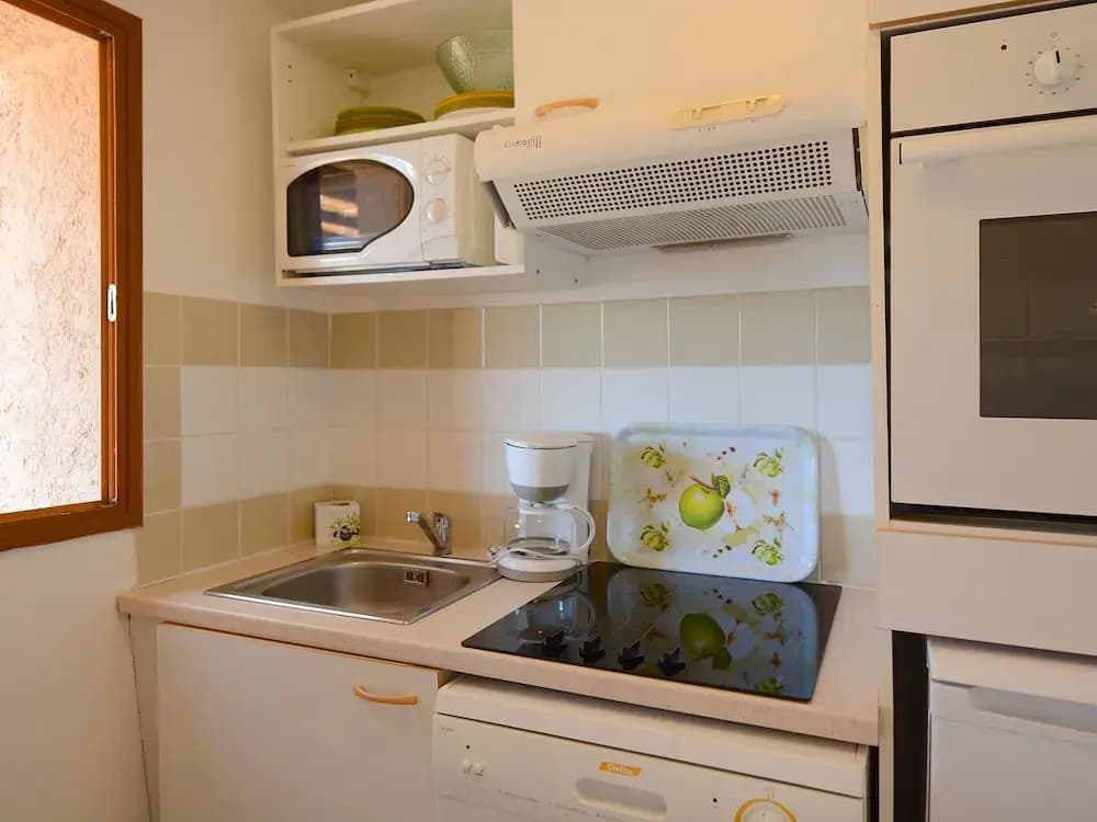 Apartment in Serra-di-ferro Near Cupabia Beach - Photo 4