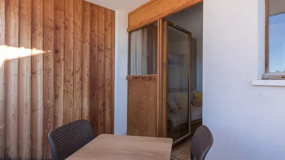 Sunny Mountain Retreat - Photo 4