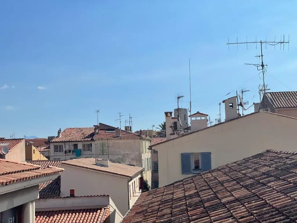 Nice Renting - FERSEN - 2 Rooms Vieil Antibes - AC - Safranier - Big Terrace - Photo 1