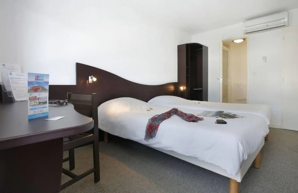 Couett'hôtel Rumilly - Miniature 6