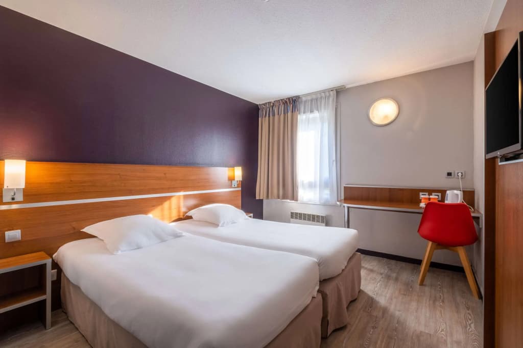 Comfort Hotel Linas - Montlhery - Photo 3