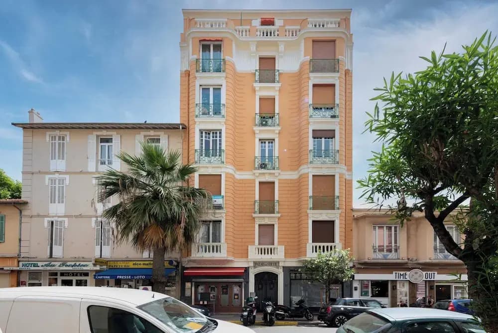 Nice Apartment Juan-les-pins - 300m Beach - Photo 1