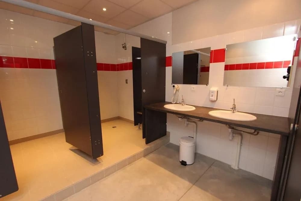 Auberge FlyZone - Miniature 6