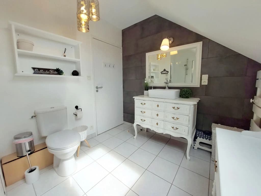 Beachfront Holiday Home in Guisseny - Miniature 7