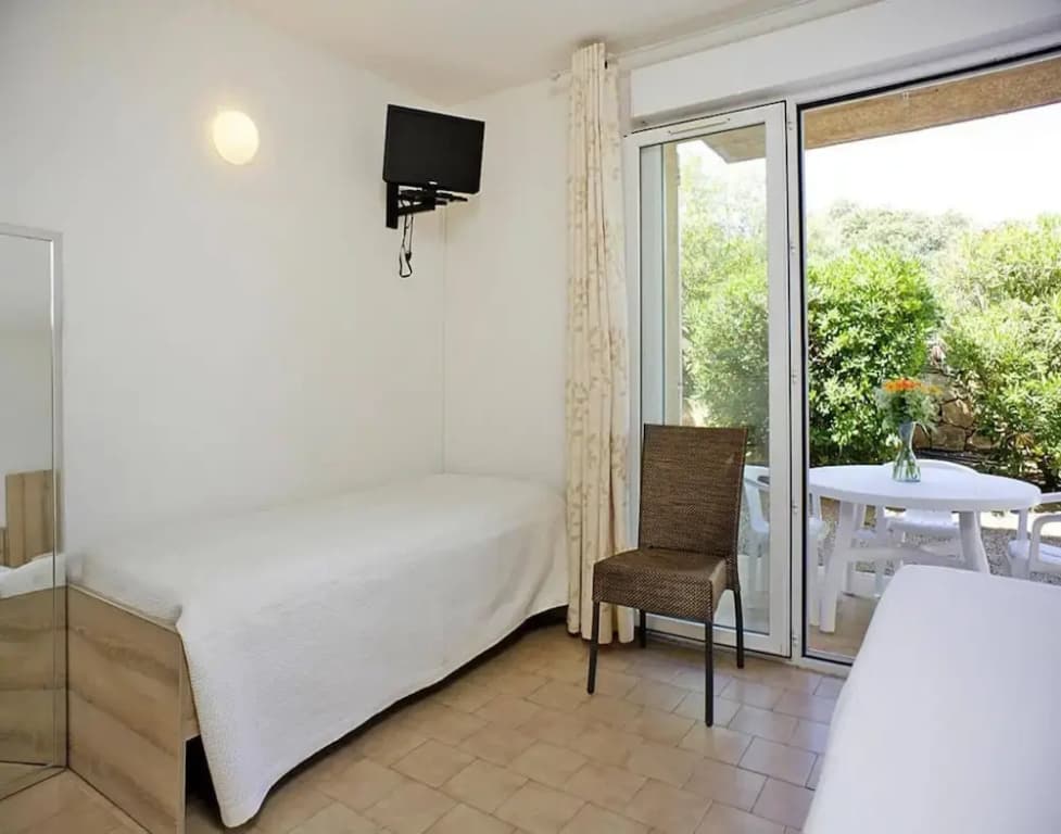 Apartment in Ile Rousse Near Bodri Beach - Photo 2