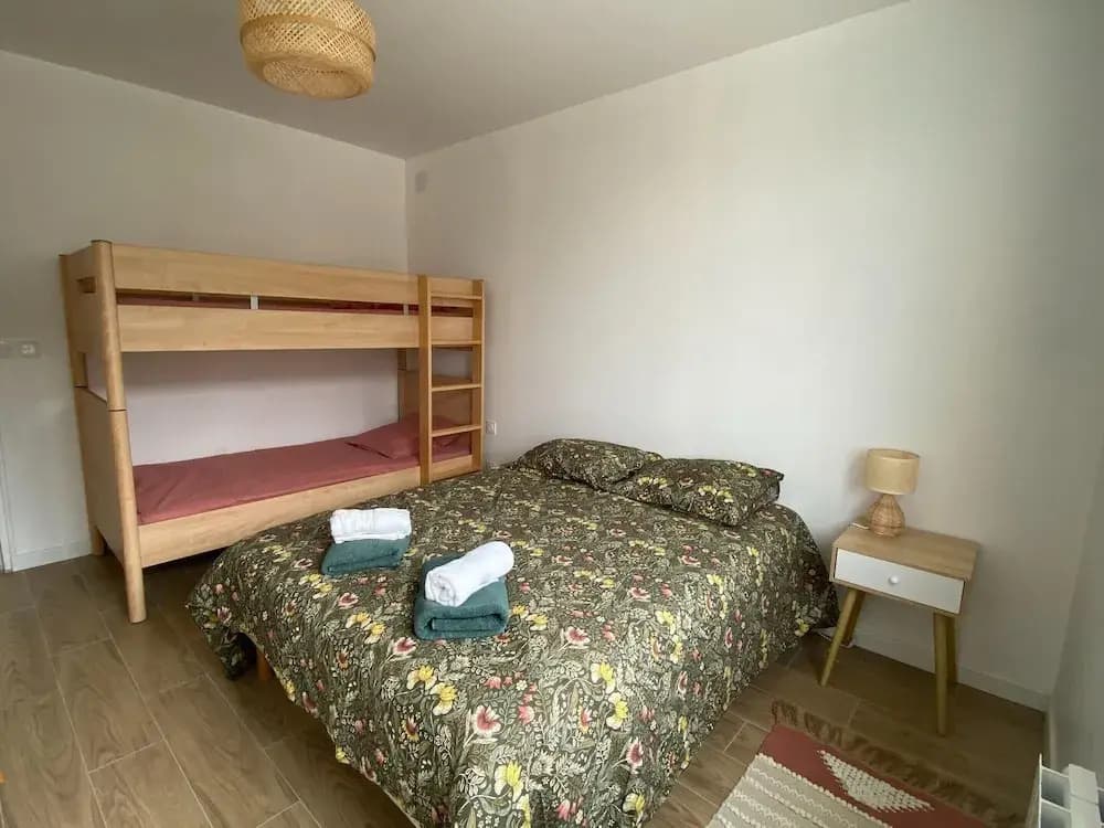 Holiday Home in France With Sea View Terrace - Photo 3