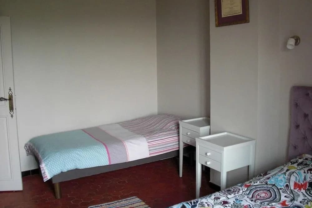 Maison d'Hôtes Côté Cour - Photo 2
