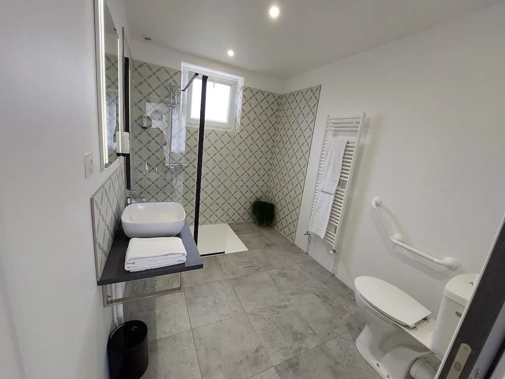 Logis Hotel Loire Hotel - Miniature 6