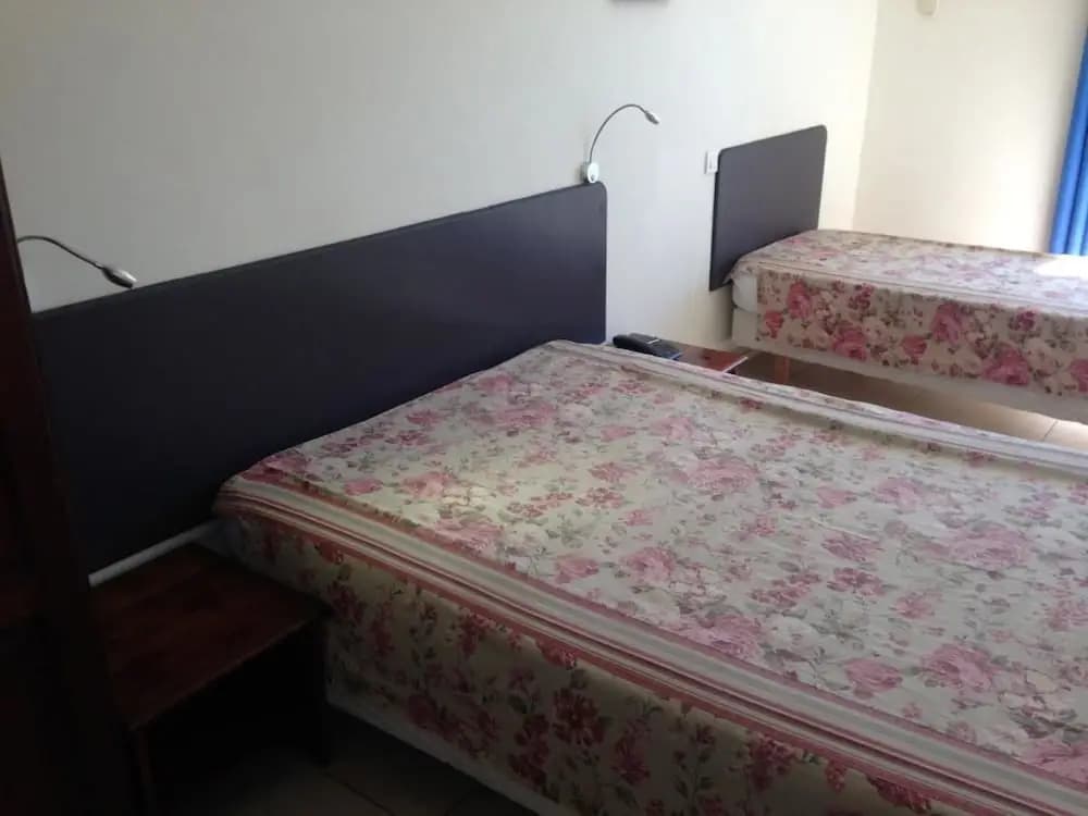 Hotel La Marianne - Photo 4