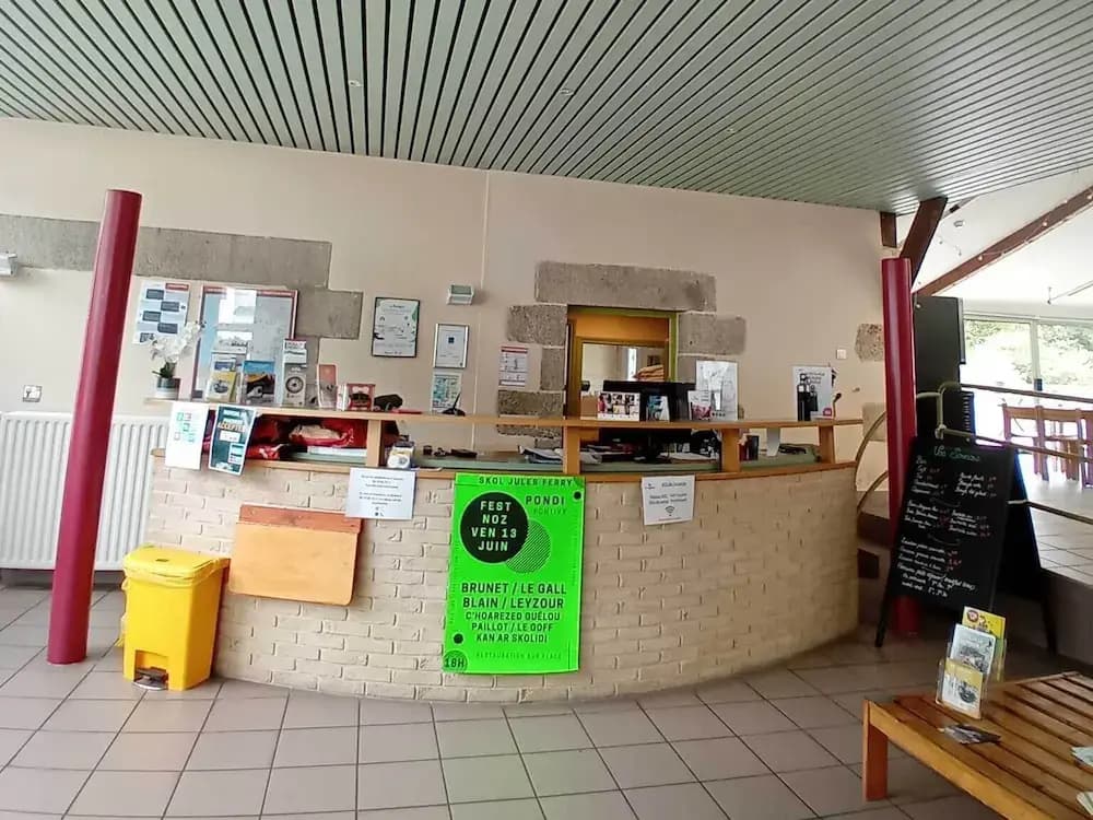 Auberge De Jeunesse Pontivy - Photo 1