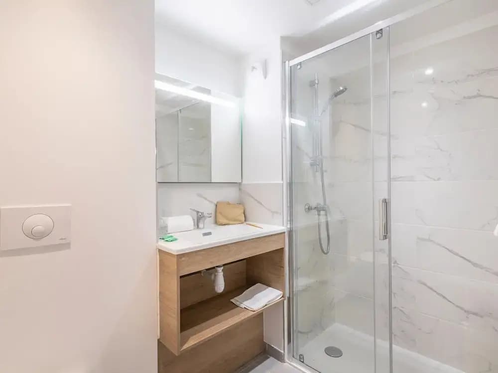 Nice Apartment With Shared Pool - Miniature 6