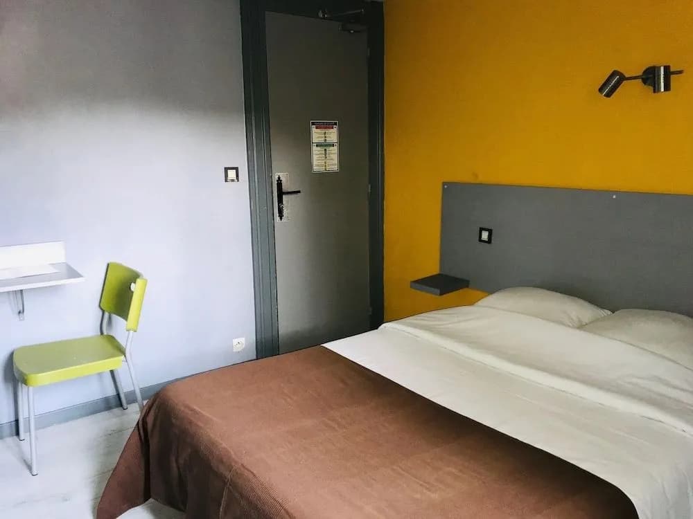 Hôtel Le Fécamp - Photo 3