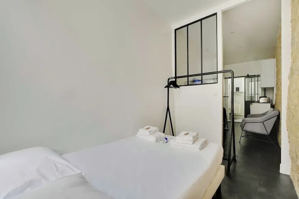 Authentic Studio - 2P - Canal St Martin - Photo 3