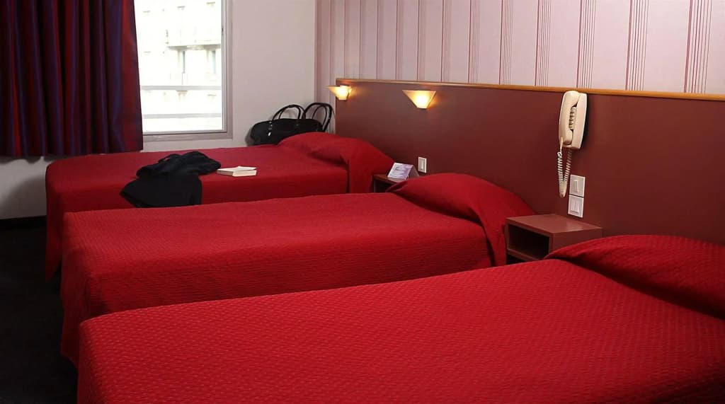 Hotel Acadia - Photo 4