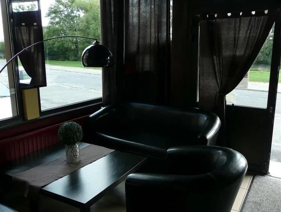 Hotel De L'Oise - Photo 2