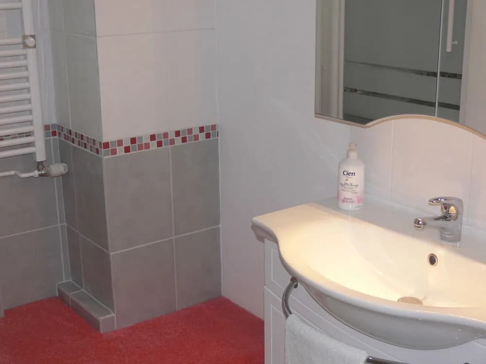 Le Jardin Bed and Breakfast - Miniature 8