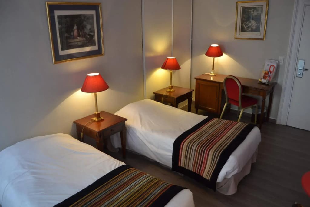 Brit Hotel Les Comtes de Champagne Centre Historique - Photo 5