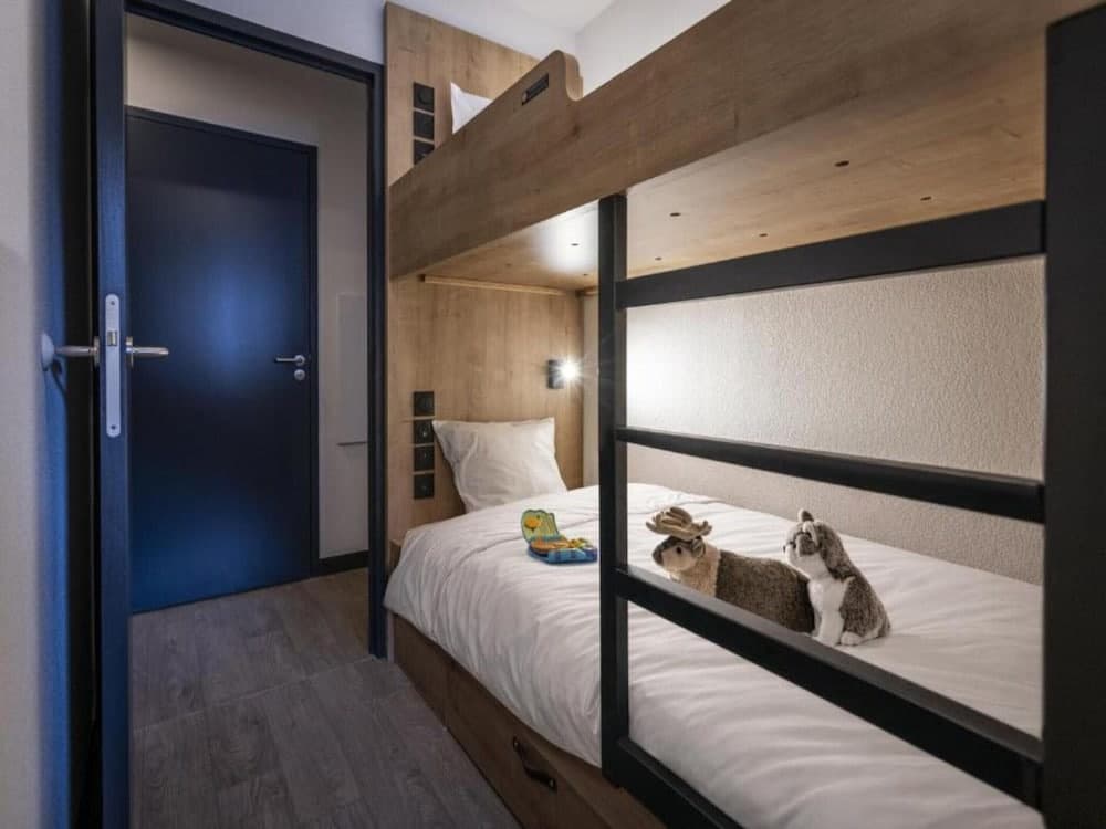 Premium 2-bedroom Lodge Near Slopes - Photo 2