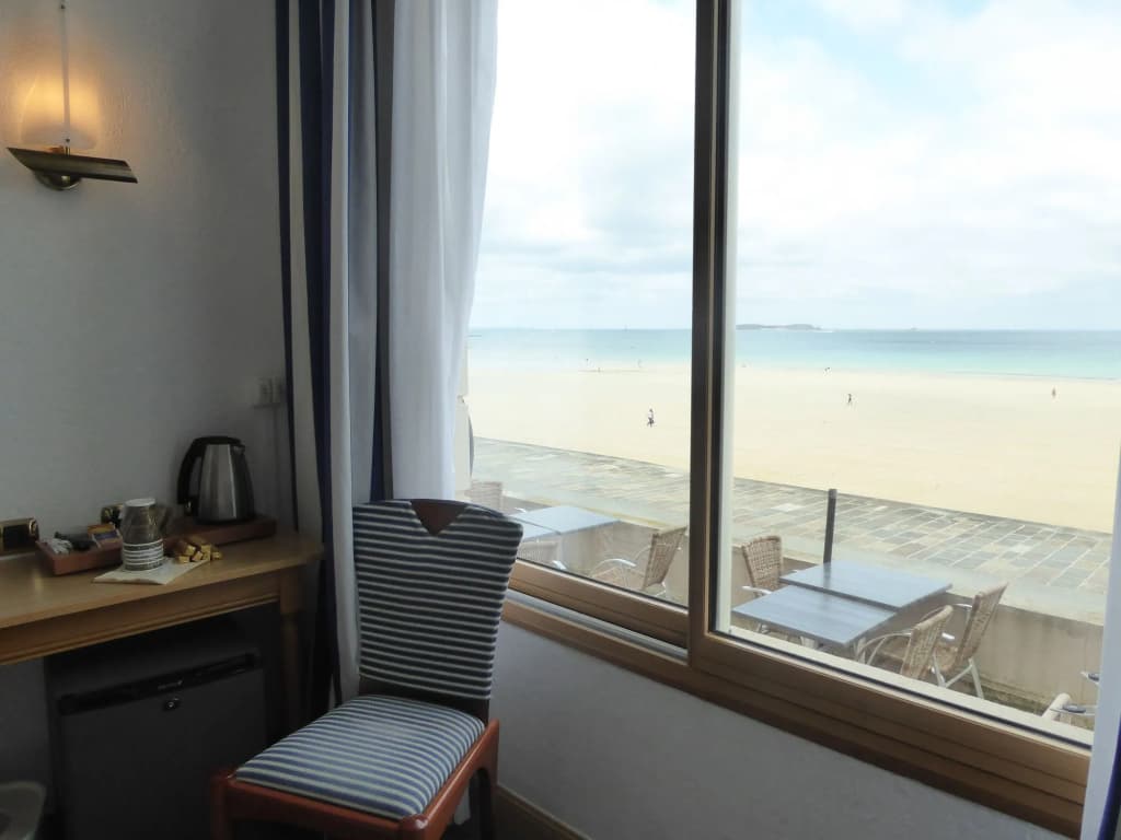 Hotel Kyriad Saint Malo centre Plage - Miniature 8