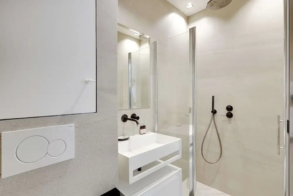 Modern Studio With AC in the Heart of Paris - Miniature 6