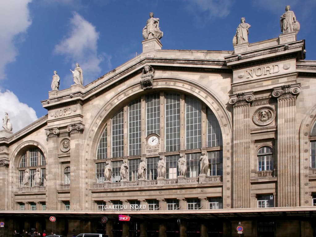 ibis Paris Gare du Nord la Fayette 10ème - Photo 1