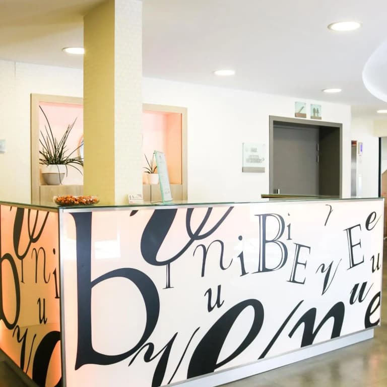 Hotel Anne de Bretagne - Photo 2
