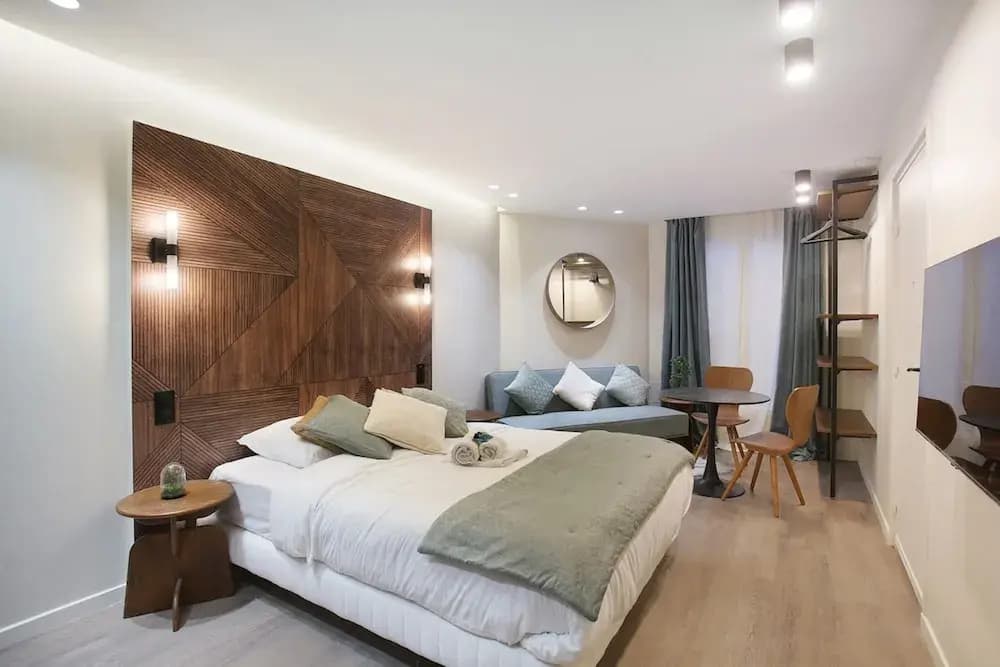 Modern Suite Center of Paris Montmartre - Miniature 7