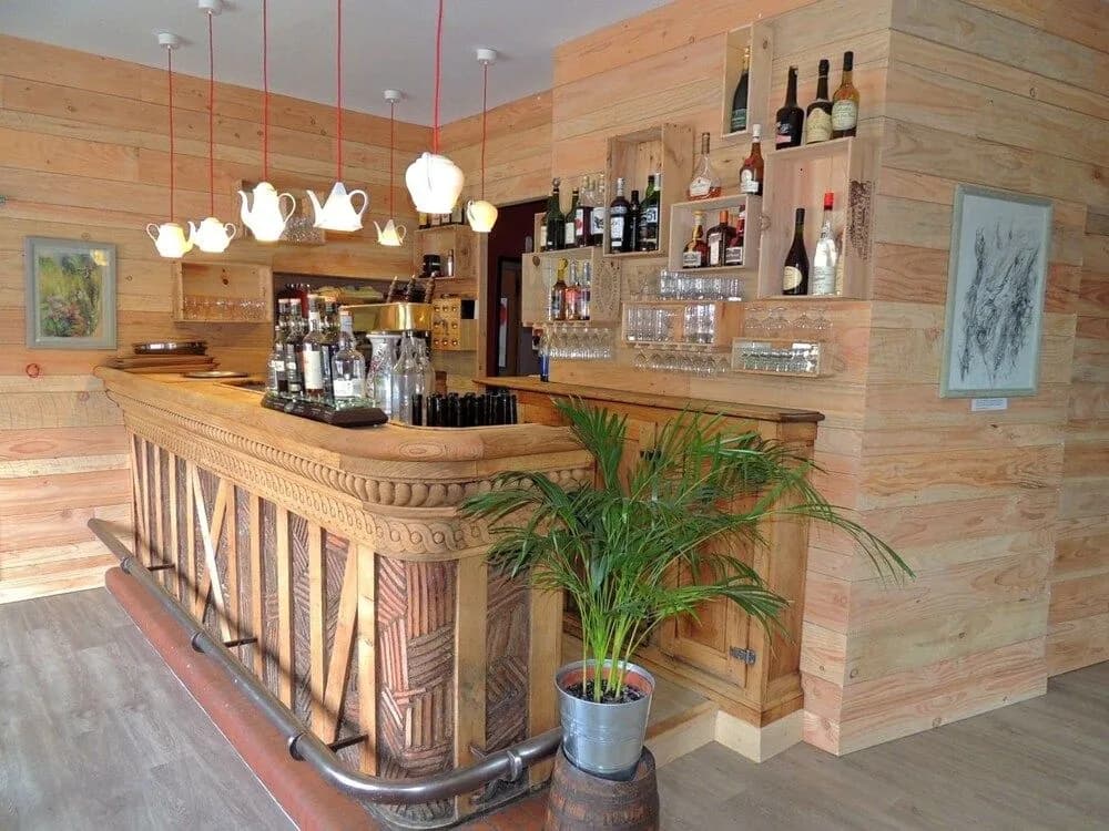 Hotel Restaurant Du Montligeon - Photo 2