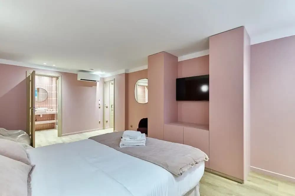 Superb AC Apartment Center of Paris - Photo 2