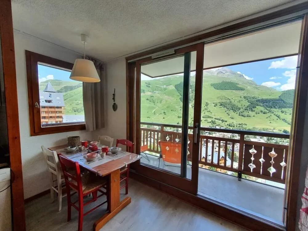 Alpine Escape With Terrace - Miniature 6