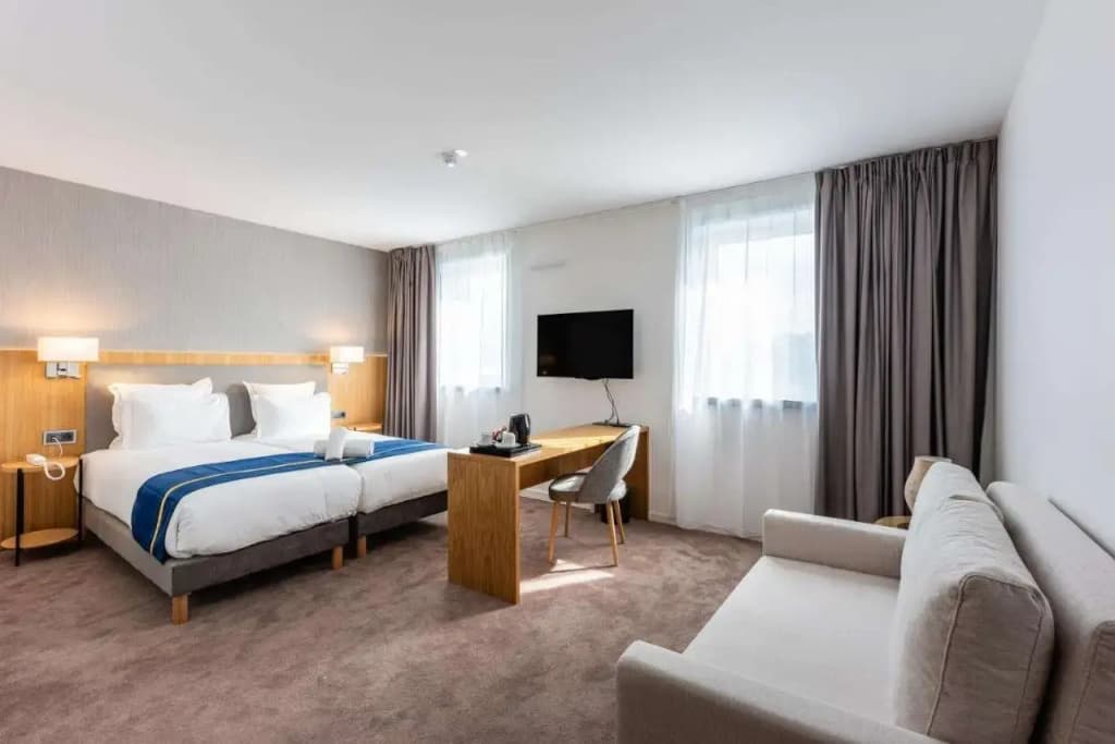 Brit Hotel Privilège Paris - Rosny - Photo 4