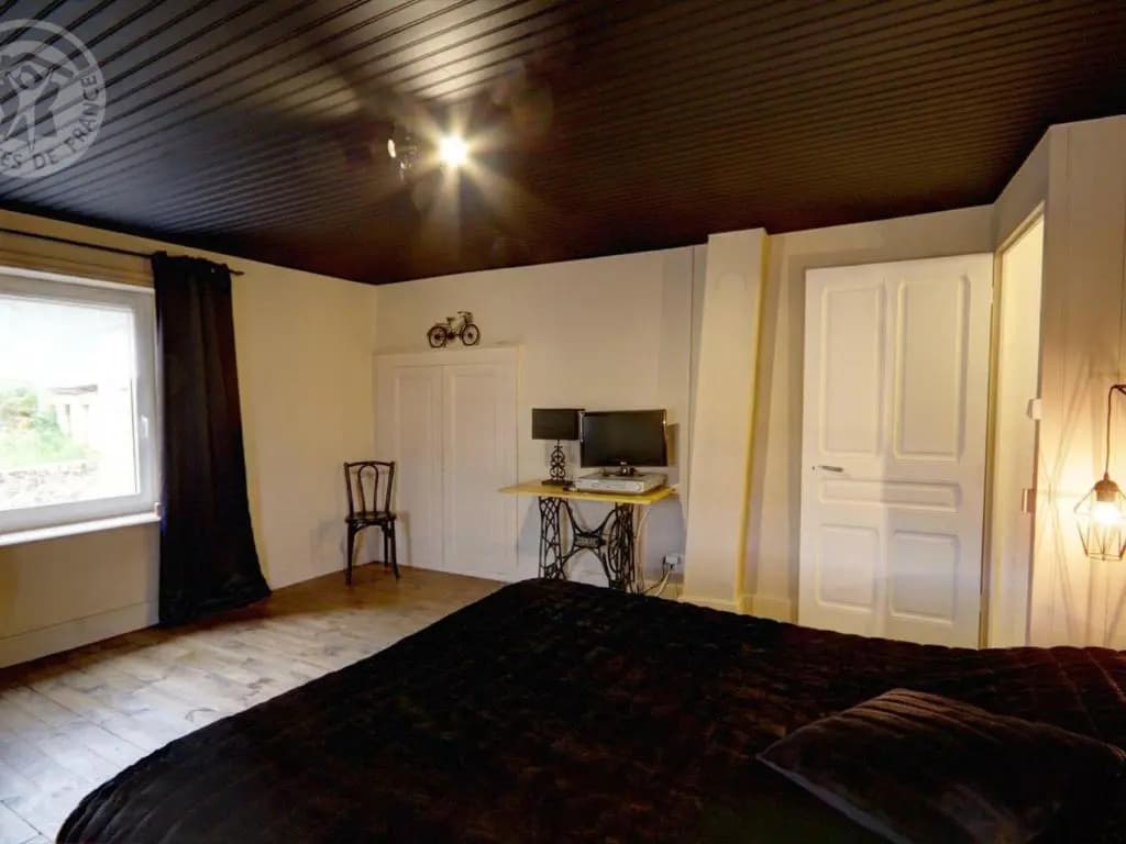 Gîte Belmont-de-la-Loire, 4 pièces, 5 personnes - FR-1-496-126 - Photo 4