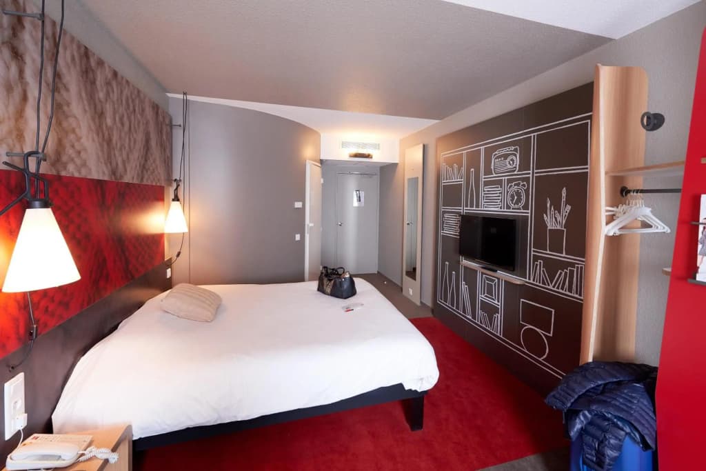 ibis Cholet - Photo 4