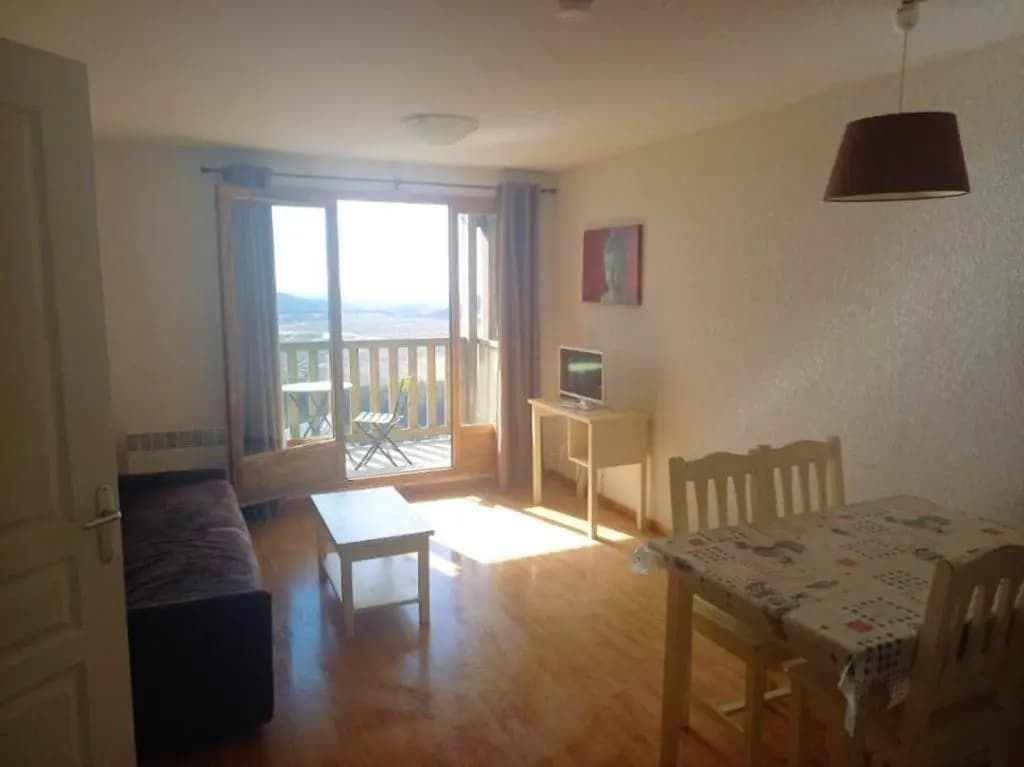 Appartement d'une chambre avec vue sur le lac balcon amenage et wifi a Besse et Saint Anastaise a 1 km des pistes - Photo 3