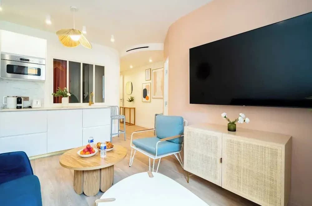Beautiful 2bdr Flat - Hyper Centre St Tropez - Photo 5