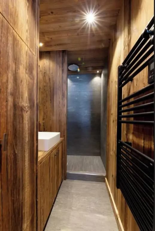 Modern 2 Bedroom Apartment, Close to ski Lifts - Miniature 8