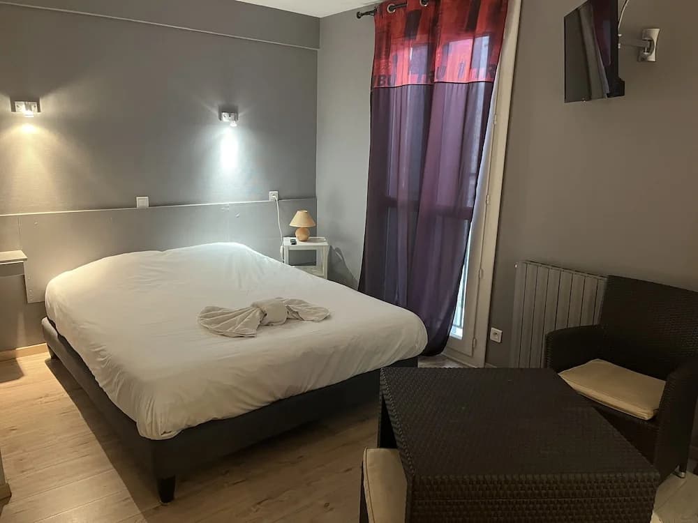 Hotel Du Lion D Or - Photo 3