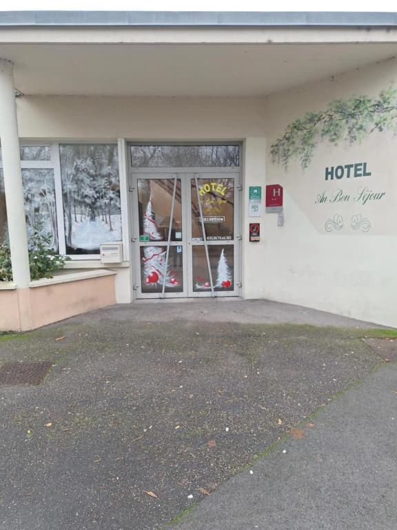 Au Bon Sejour - Photo 1