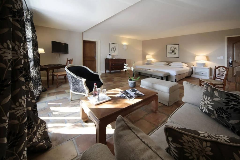 Hôtel Alain Llorca - Photo 2