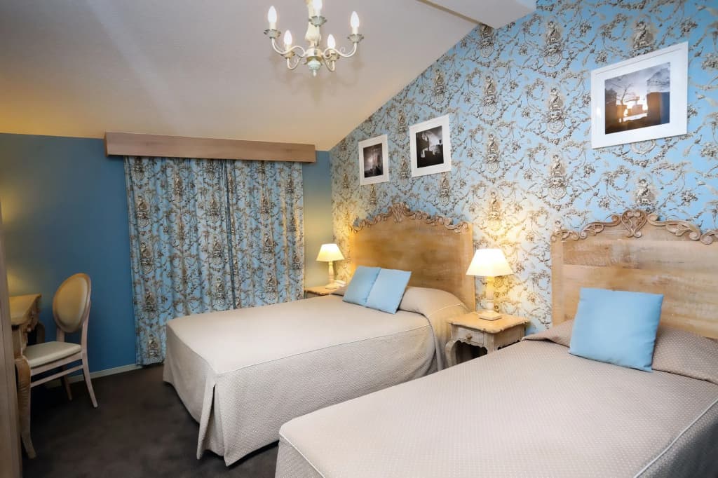 Hotel l'Aragon, à 50m de la cité de Carcassonne - Photo 4